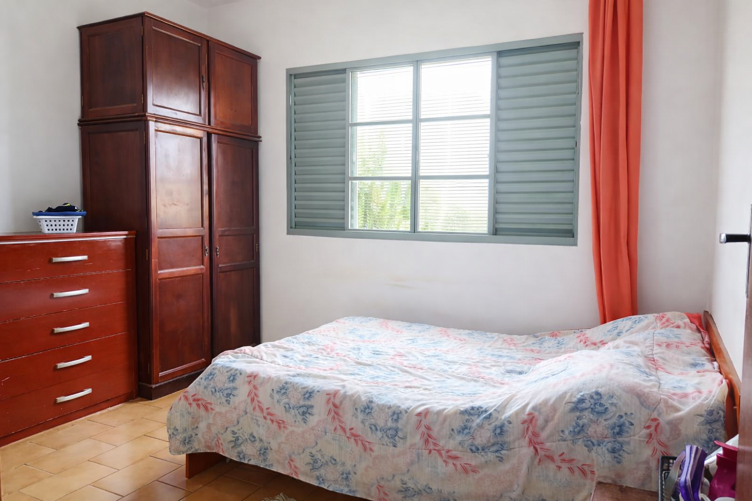 Quarto espaçoso - casa à venda São Carlos SP